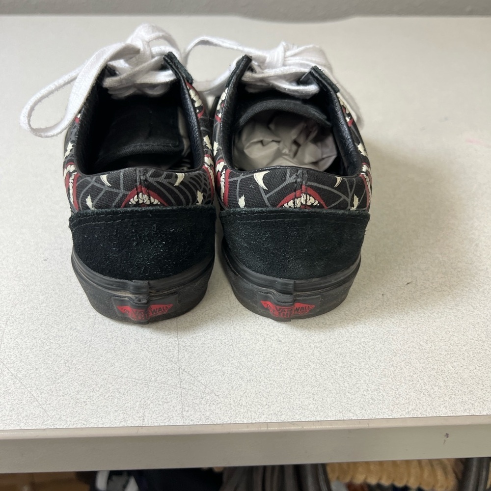 Vans Kids Black Skate Sneakers with White Laces and Pink Accent - Picture 5 of 6